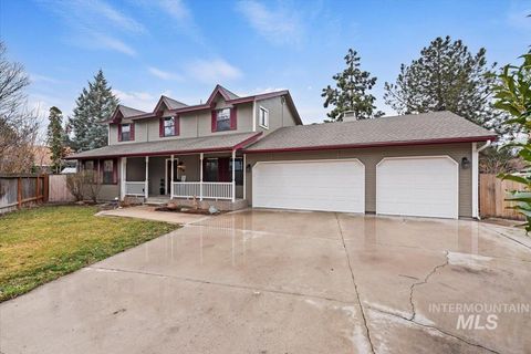 Photo of 428 W Mayfair Ct, Boise, ID 83706 (MLS # 98975764)