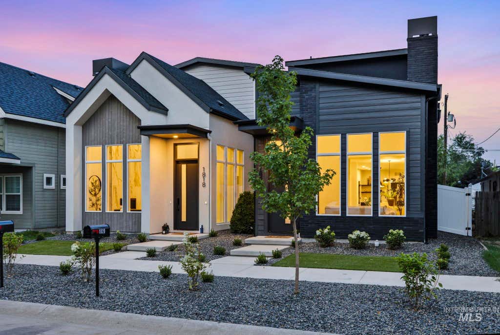 Photo of 1818 S. Hervey Street, Boise, ID 83705 (MLS # 98994184)