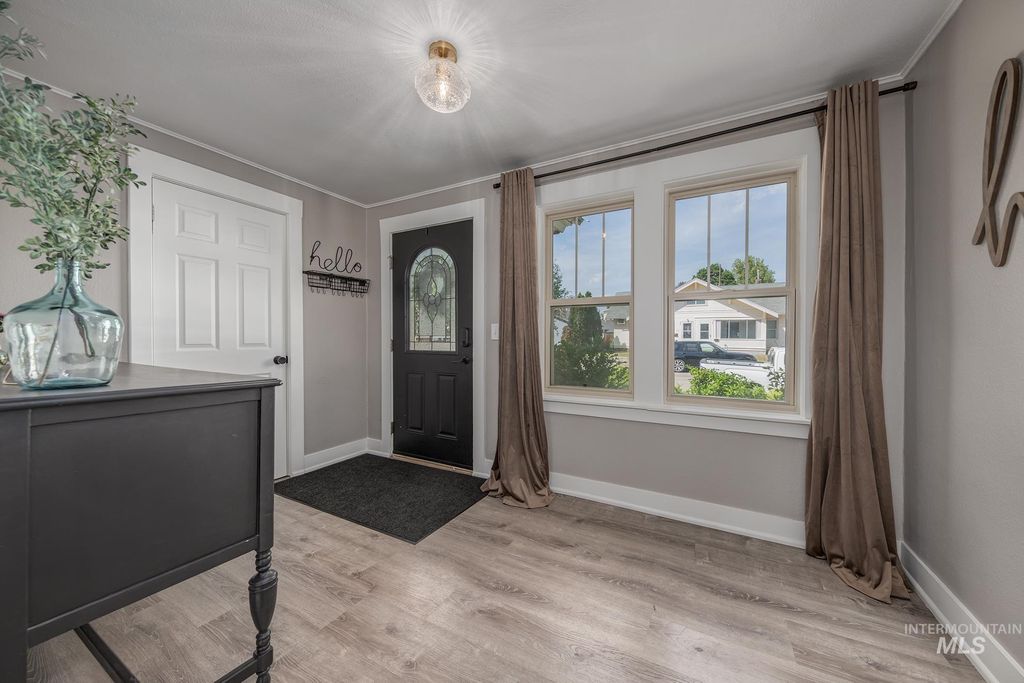 Photo of 339 W Idaho, Weiser, ID 83672 (MLS # 98985985)
