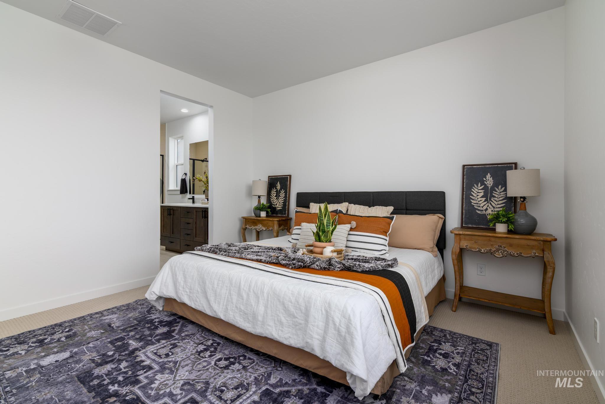 1851 W Blue Lightning St