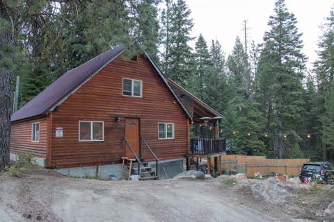 Photo of 598 West Mountain Road, Cascade, ID 83611 (MLS # 98994146)