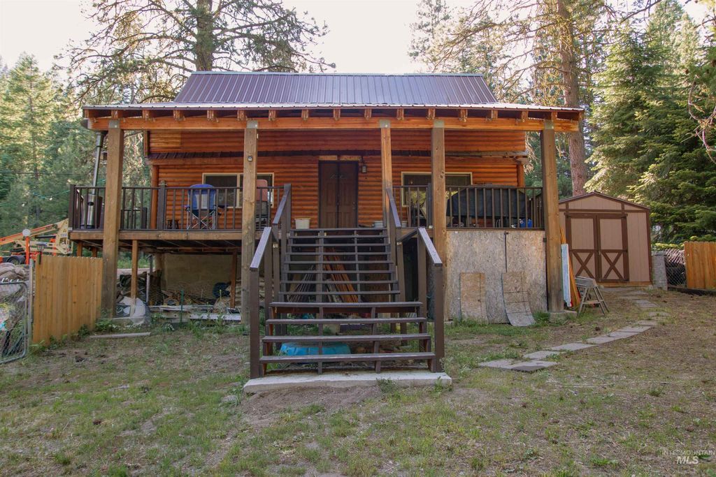 Photo of 598 West Mountain Road, Cascade, ID 83611 (MLS # 98994146)