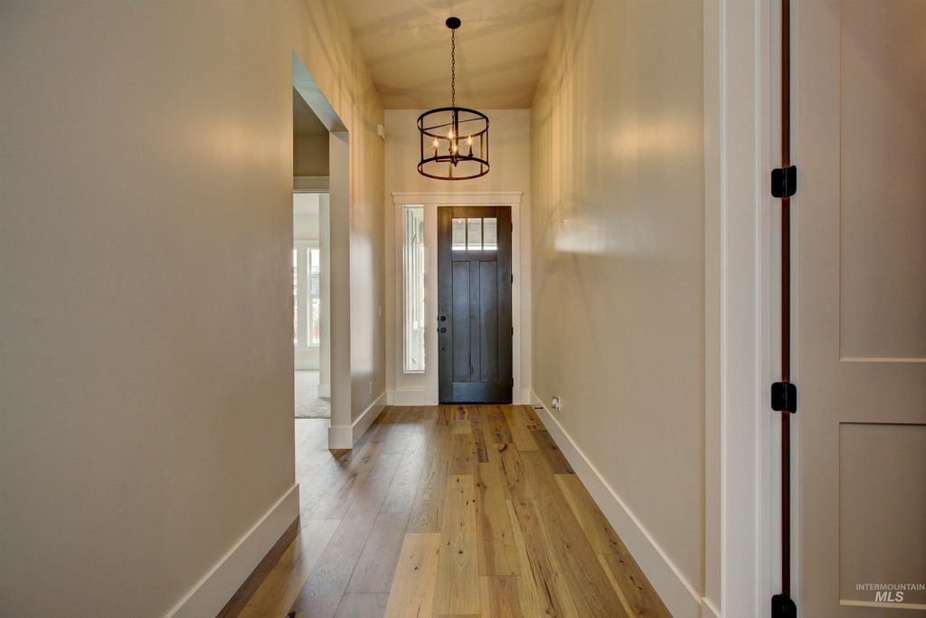 Photo of 918 E Escalation St, Meridian, ID 83642 (MLS # 98981649)