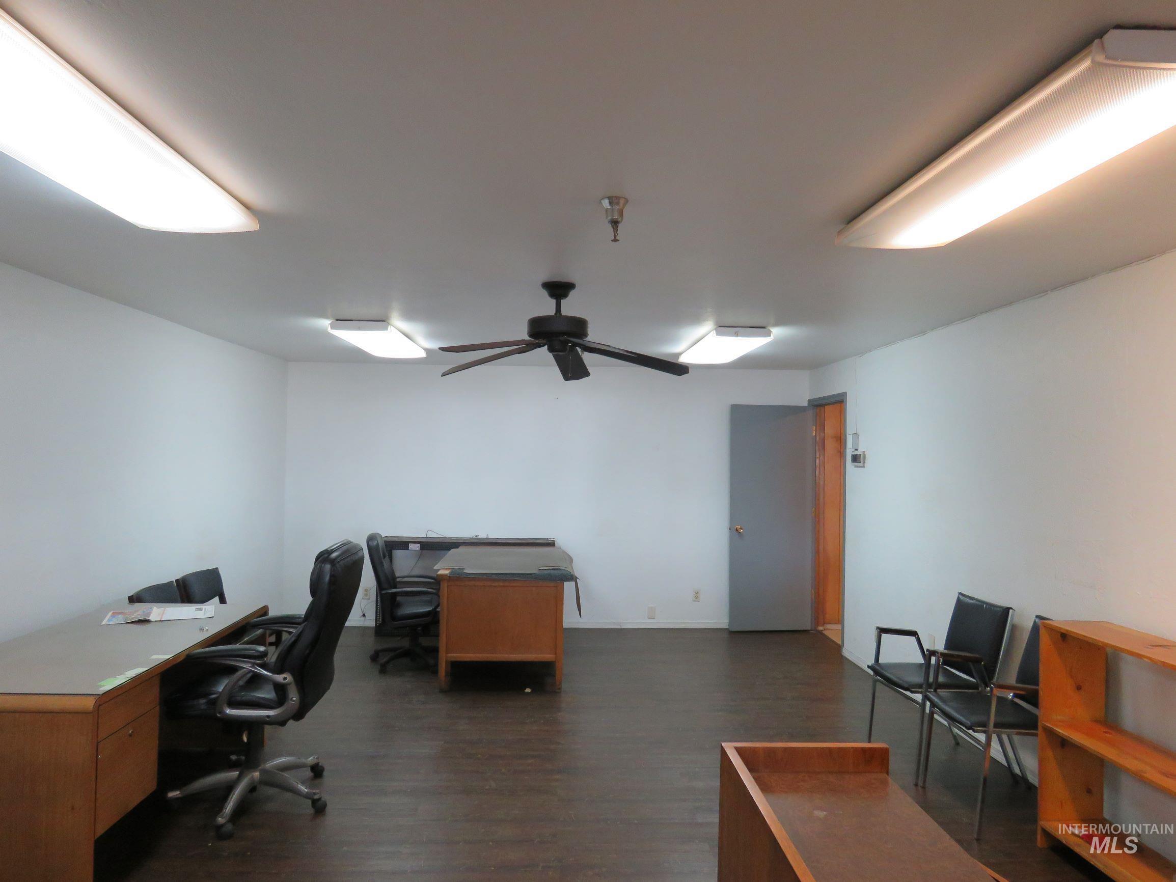 112 W 34th St