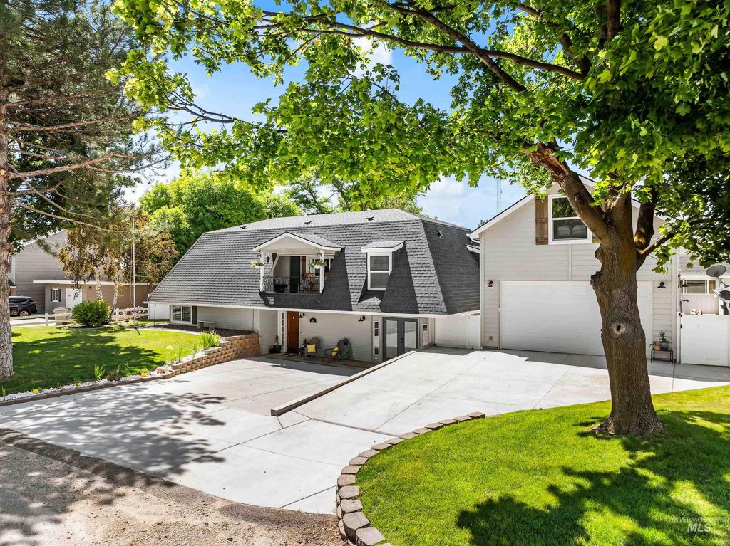 Photo of 203 Melba Dr, Nampa, ID 83686 (MLS # 98993368)