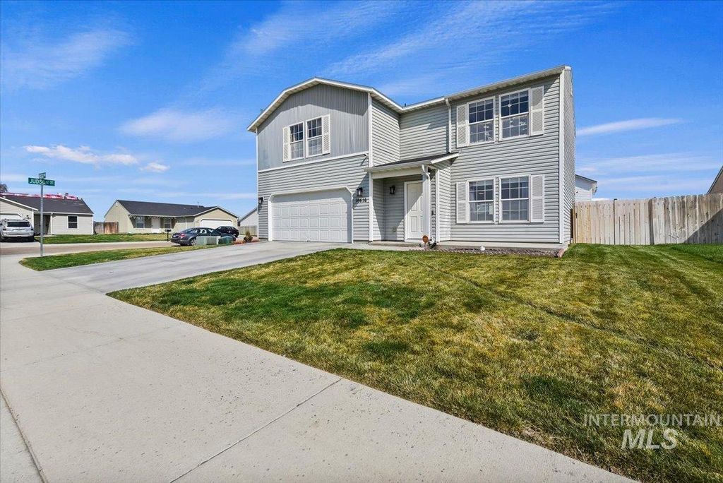 Photo of 16616 Ruego Way, Caldwell, ID 83607 (MLS # 98978962)
