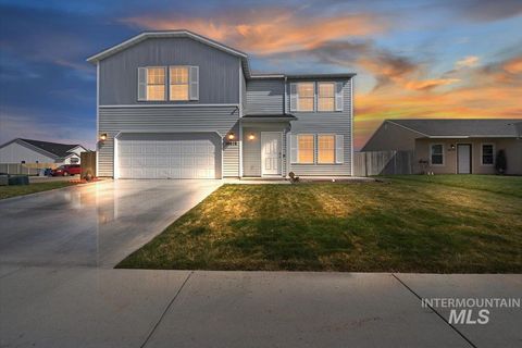 Photo of 16616 Ruego Way, Caldwell, ID 83607 (MLS # 98978962)