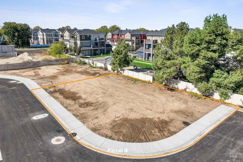 2960 N Milwaukee St Boise ID 83704