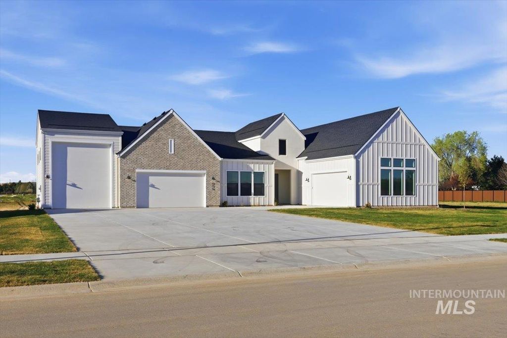 Photo of 434 W Elkton St, Eagle, ID 83616 (MLS # 98979706)