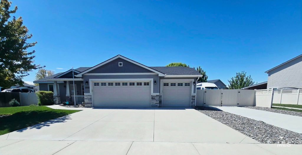 Photo of 8955 S Red Delicious Ave, Kuna, ID 83634 (MLS # 98983883)