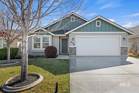 Photo of 4176 N Alester Ave, Meridian, ID 83646 (MLS # 98978195)