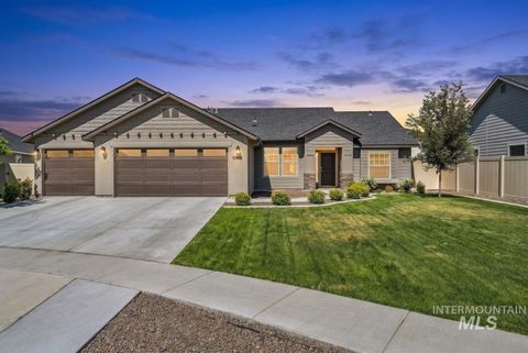 Photo of 17413 N Santimon Way, Nampa, ID 83687 (MLS # 98986410)