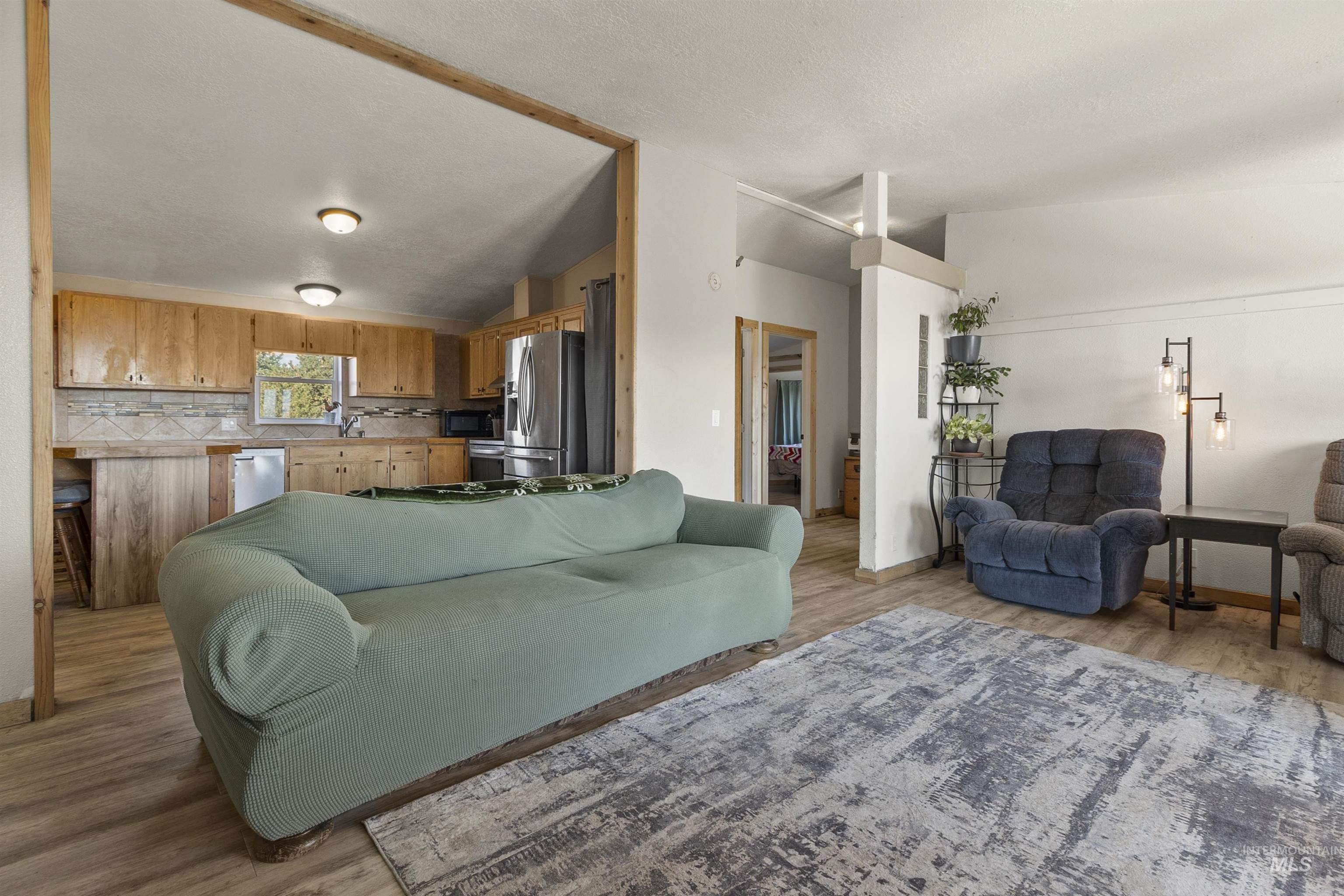 1311 Gold Hill Rd