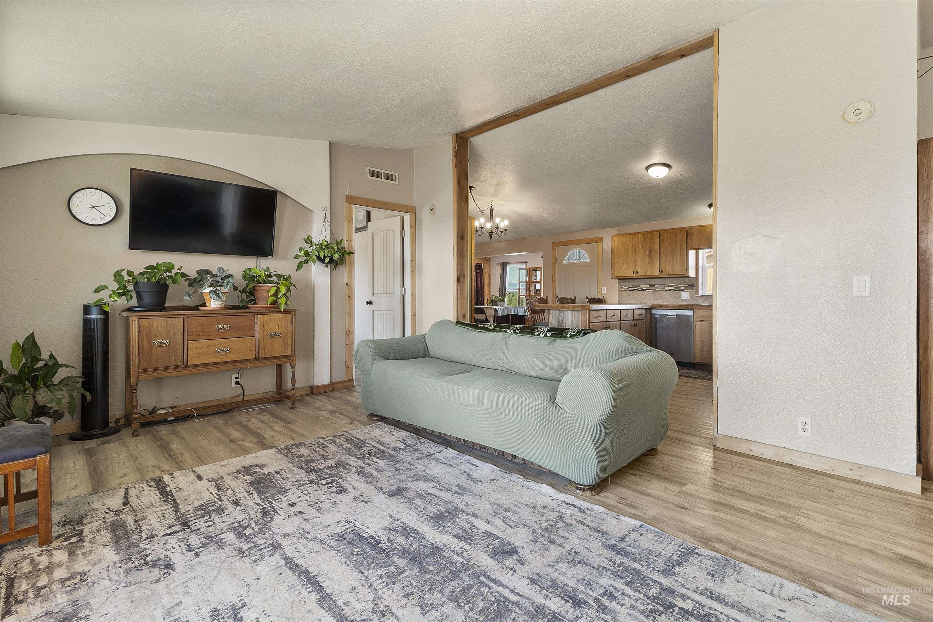 1311 Gold Hill Rd