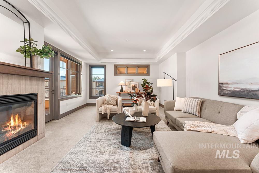 3005 W Crescent Rim Dr