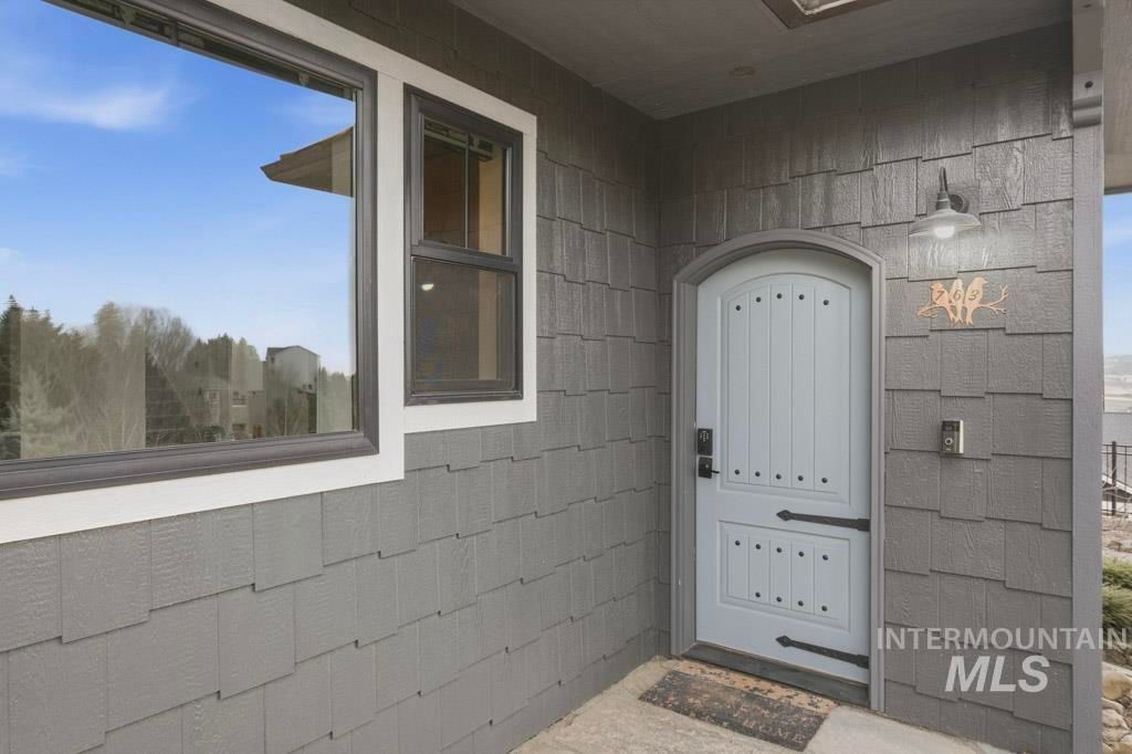 Photo of 763 Indian Hills Dr, Moscow, ID 83843 (MLS # 98972862)