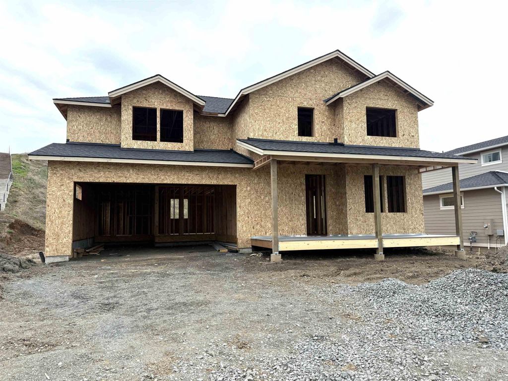 Photo of 2531 E 3rd St, Moscow, ID 83843 (MLS # 98982008)