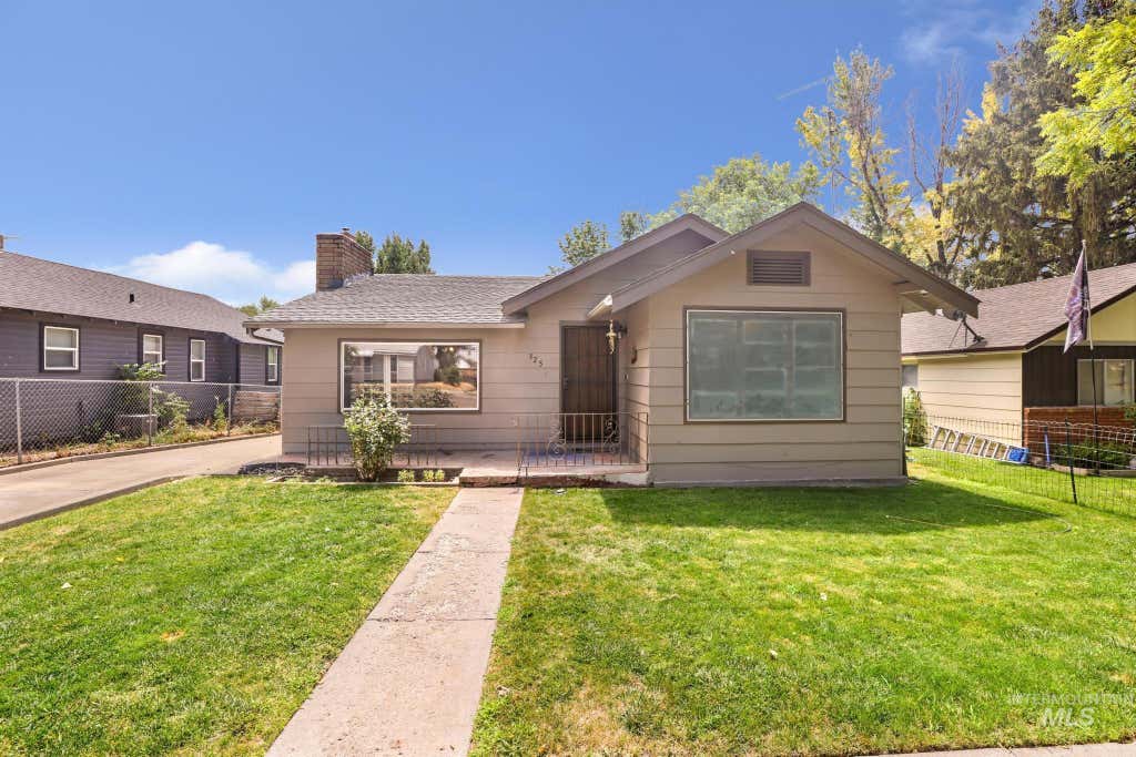 Photo of 325 East Ave D, Jerome, ID 83338 (MLS # 98995538)