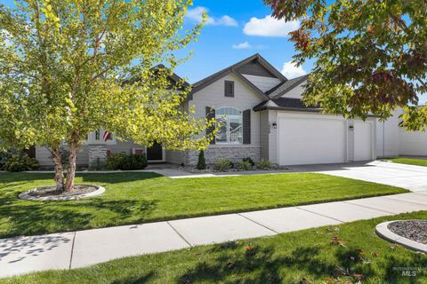 Photo of 1956 N World Cup Way, Eagle, ID 83616 (MLS # 98978454)