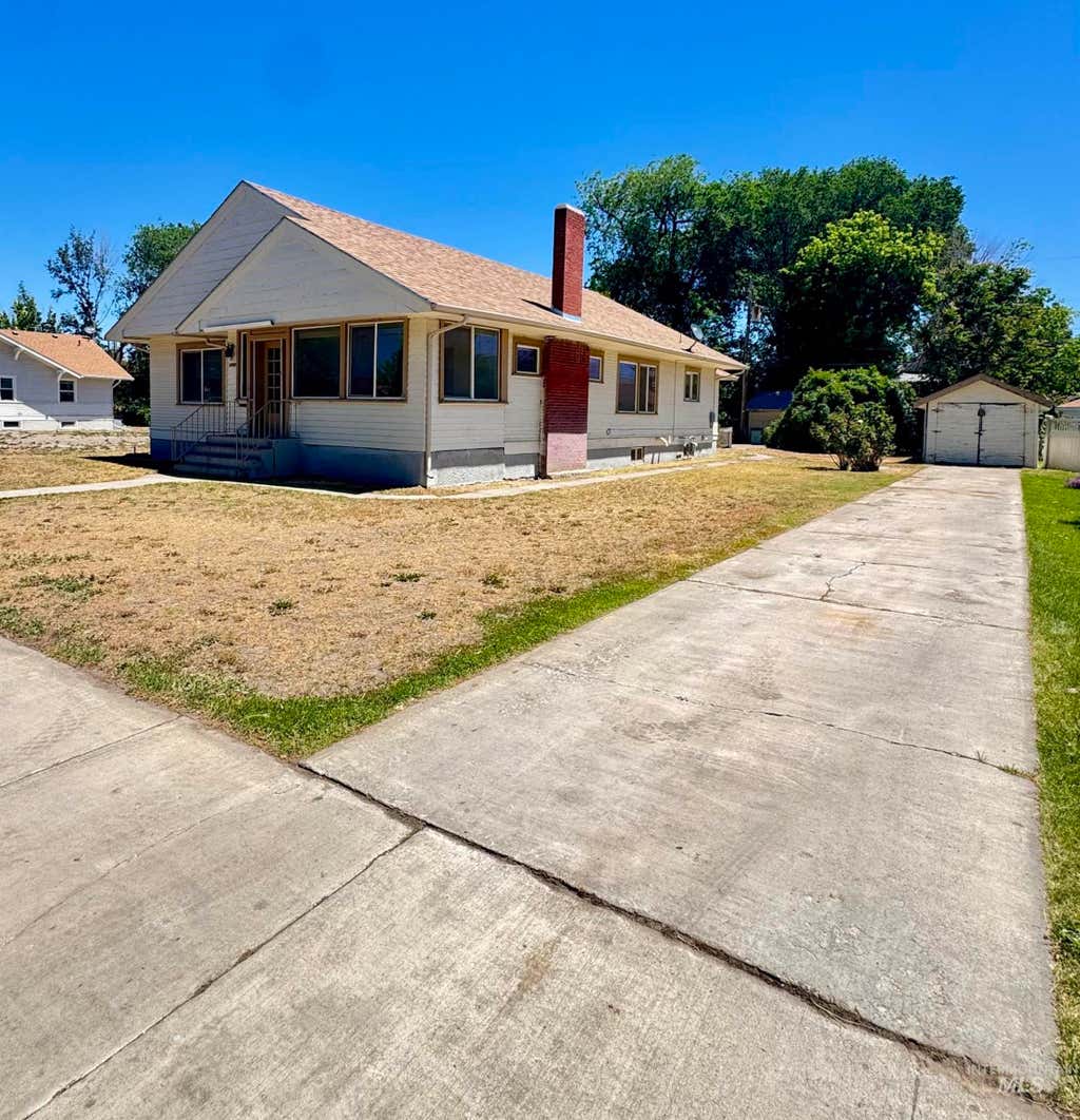 Photo of 1639 Conant Ave, Burley, ID 83318 (MLS # 98990516)