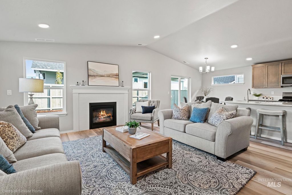 Photo of TBD SW Mendenhall St #Darrington, Mountain Home, ID 83647 (MLS # 98975761)