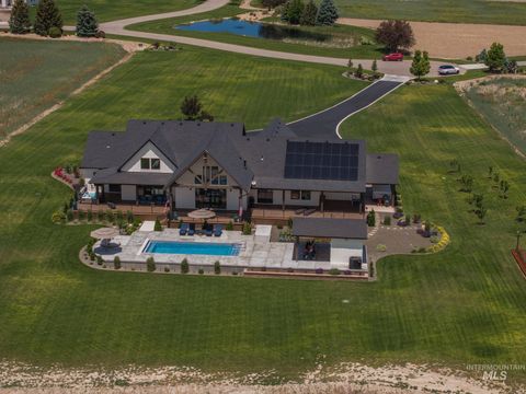 281 Lakeshore Dr American Falls ID 83211