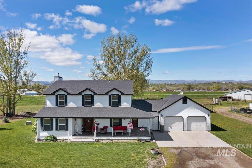 Photo of 17895 Fargo Road, Wilder, ID 83676 (MLS # 98982196)