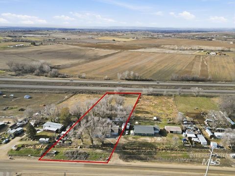 Photo of 28803 Old Hwy 30, Caldwell, ID 83607 (MLS # 98974500)