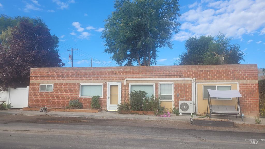 Photo of 219 N 1st East St, Paul, ID 83347 (MLS # 98963542)
