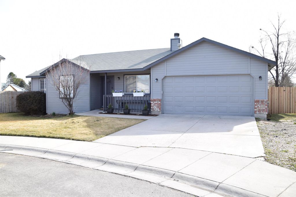 Photo of 1553 W Ryegrass Ct, Kuna, ID 83634 (MLS # 98976300)