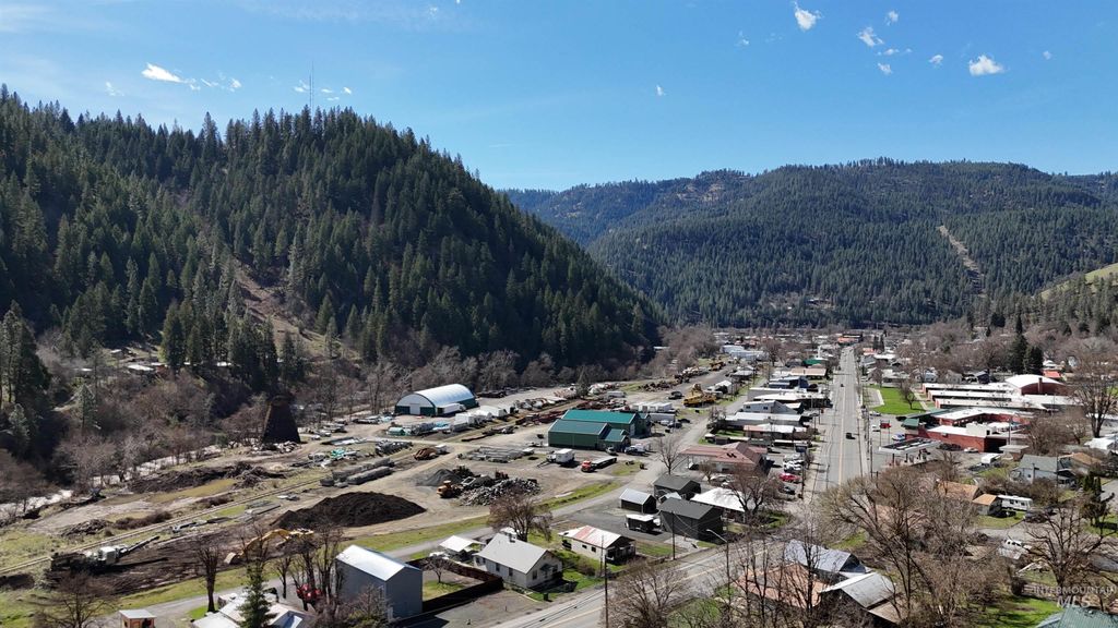 Photo of 1255 Forsman Avenue, Orofino, ID 83544 (MLS # 98963204)