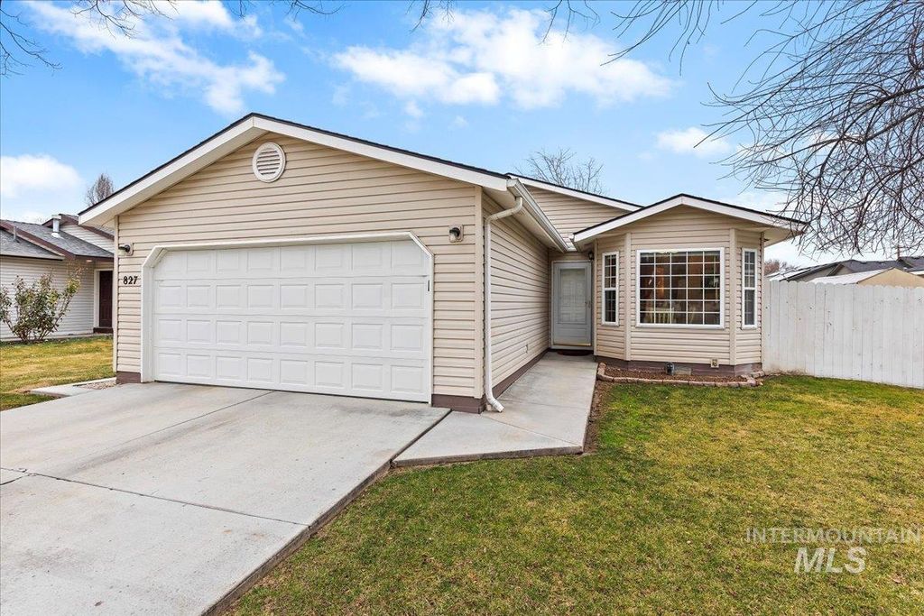 Photo of 827 Mason Loop, Nampa, ID 83686 (MLS # 98972960)