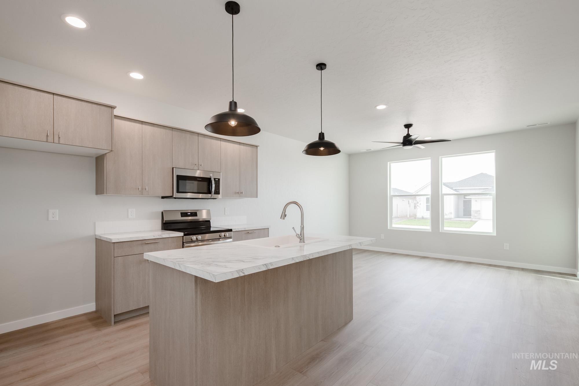 2986 E Boulder Basin Dr