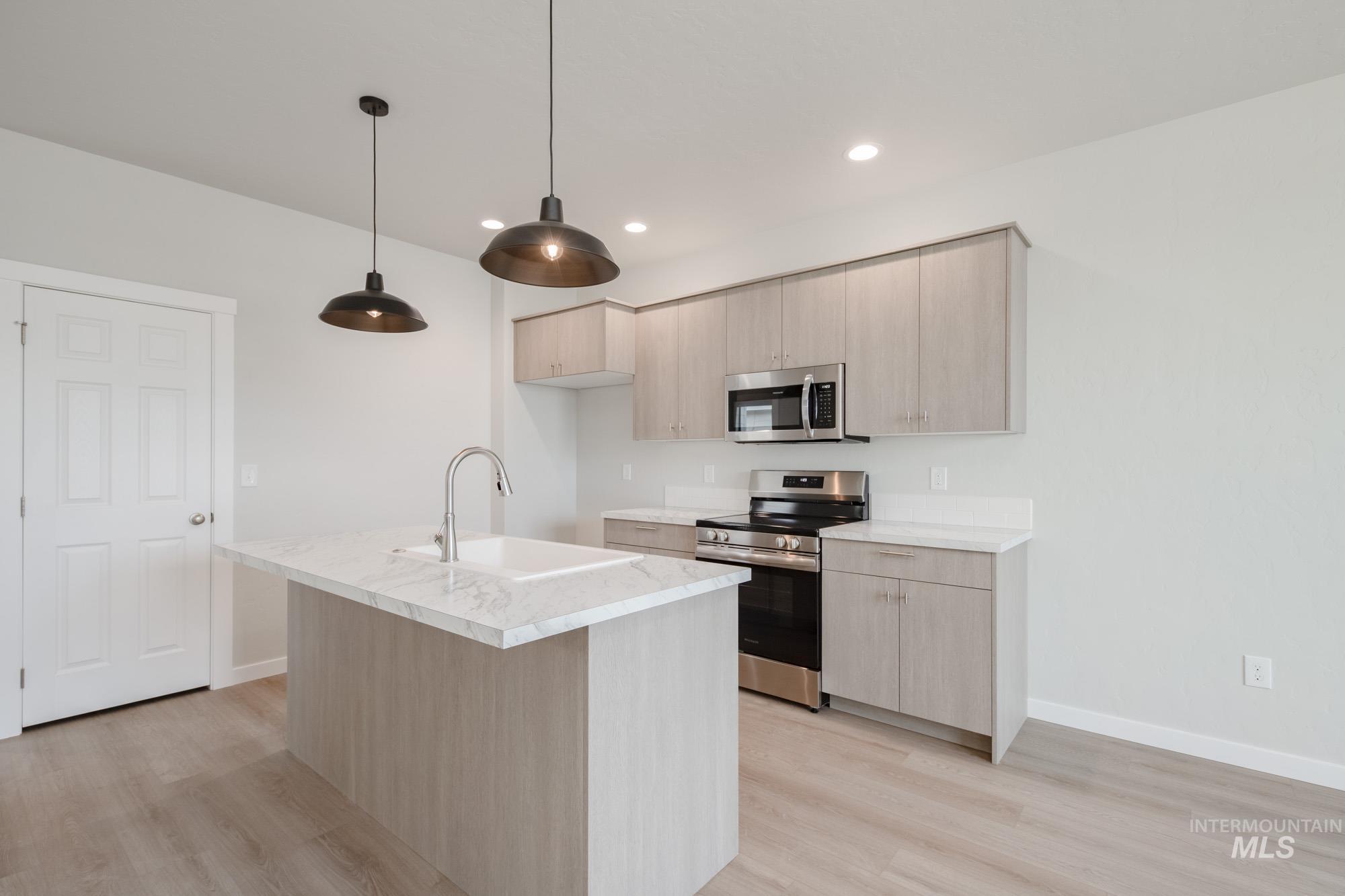2986 E Boulder Basin Dr