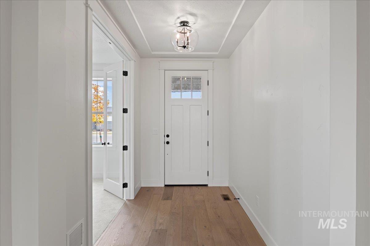 7625 W Whisper Ridge Dr