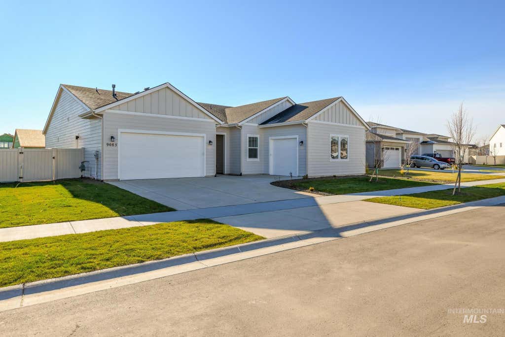 Photo of 14893 Boatwatch Dr, Caldwell, ID 83607 (MLS # 98992387)