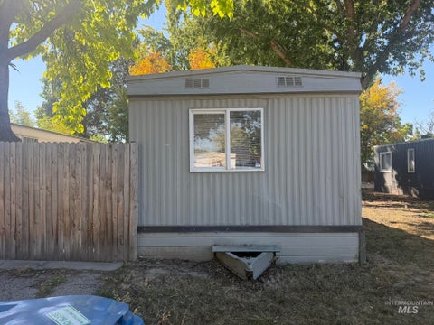 Photo of 408 E 51st St #3, Garden City, ID 83714 (MLS # 99004105)