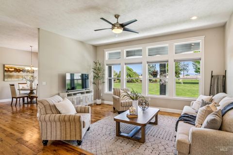 Photo of 3136 N Brumby Ln, Kuna, ID 83634 (MLS # 98980137)