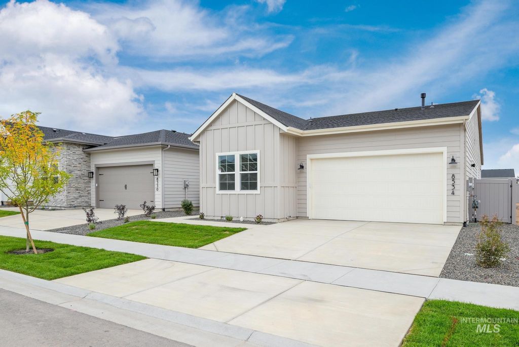 Photo of 8534 W Stillmore St, Star, ID 83669 (MLS # 98979874)