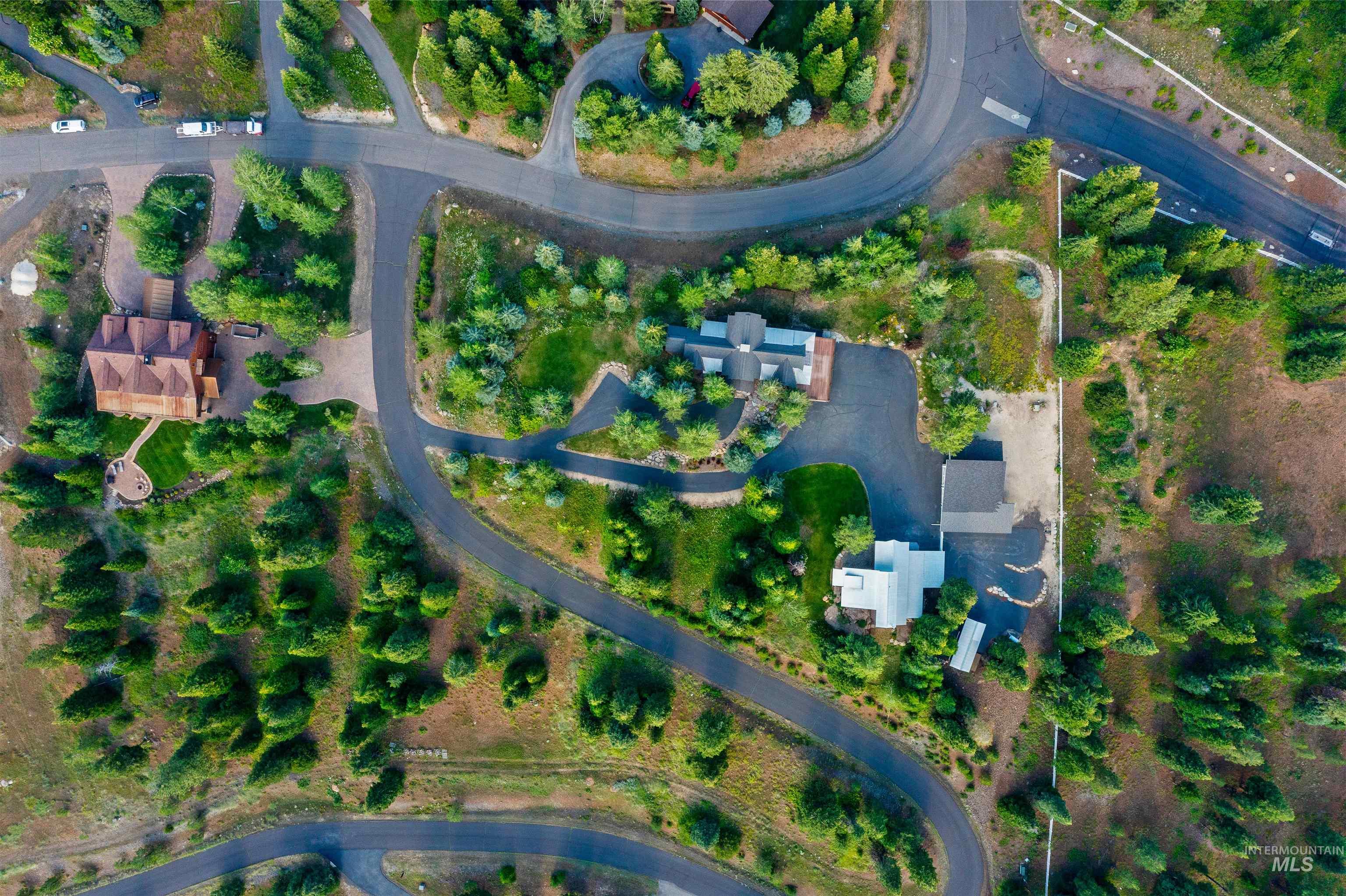 Aerial view of property and surrounding area