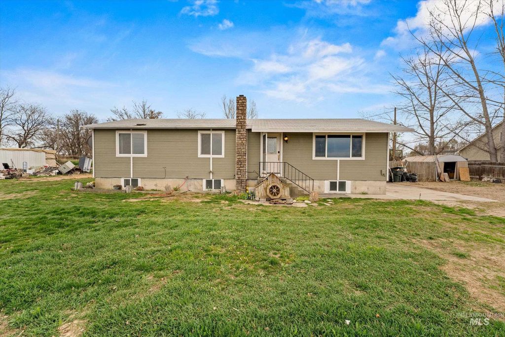 Photo of 6267 Deer Flat Rd, Nampa, ID 83686 (MLS # 98979566)