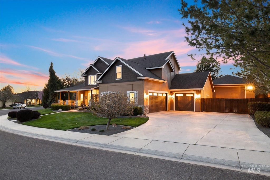 Photo of 9802 W Big Springs Blvd, Boise, ID 83714 (MLS # 98980147)