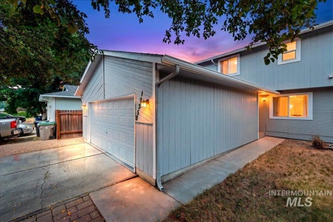 Photo of 10358 W Cory St, Boise, ID 83704 (MLS # 98998757)