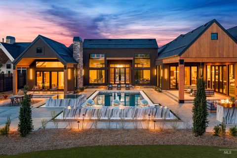 Photo of 1976 W Oakhampton Drive, Eagle, ID 83616 (MLS # 98983559)