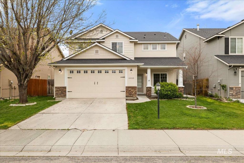 Photo of 6495 S Mistyglen Ave, Boise, ID 83709 (MLS # 98982625)