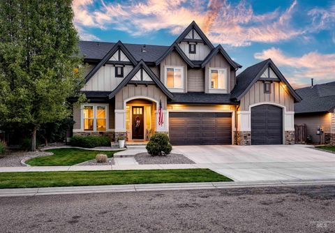 Photo of 6041 N Mitchum Ave, Meridian, ID 83646 (MLS # 98985402)
