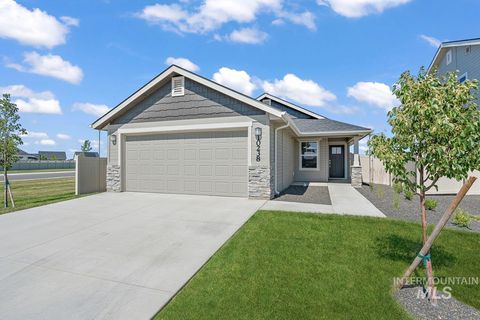 Photo of 17581 Moon Ridge Pl, Nampa, ID 83687 (MLS # 98986192)