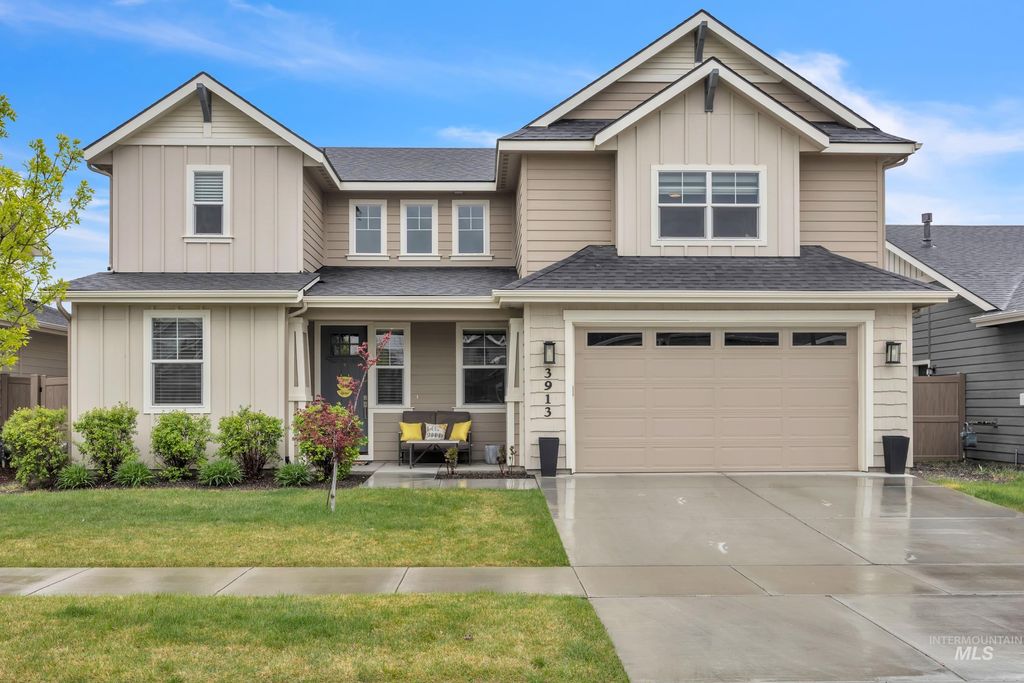 Photo of 3913 E Collingwood St, Meridian, ID 83642 (MLS # 98982173)