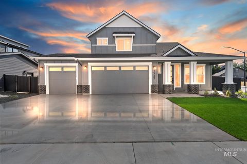 Photo of 945 W Malbar St, Meridian, ID 83646 (MLS # 98965809)