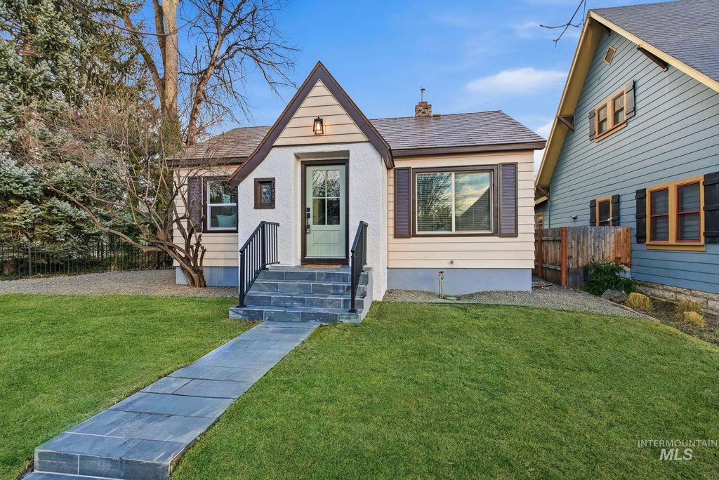 Photo of 1008 N 21st Street, Boise, ID 83702 (MLS # 98969989)